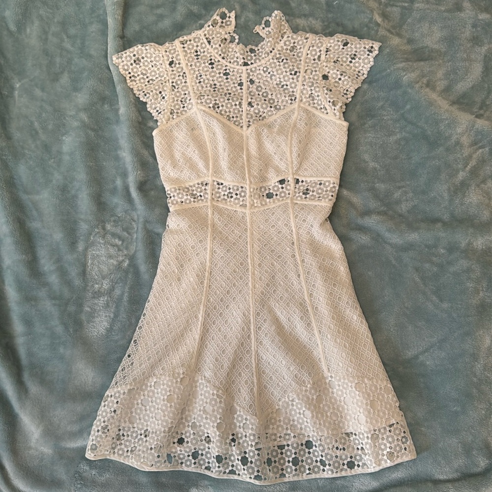 Sandro knee length white dress size 38 pre owned